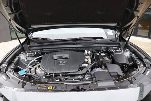 Certified 2025 MAZDA CX-50 AWD 2.5 S w/ Accent Package image 19