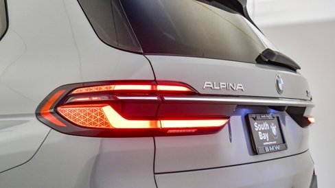 New 2026 BMW ALPINA XB7 image 16