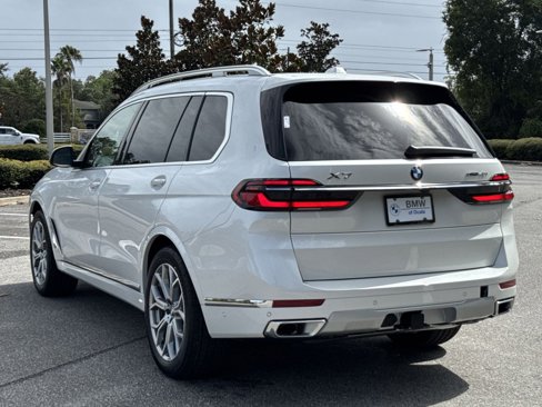 New 2026 BMW X7 xDrive40i w/ Premium Package image 11