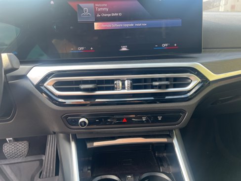 Used 2023 BMW 330i xDrive Sedan w/ Driving Assistance Package image 18