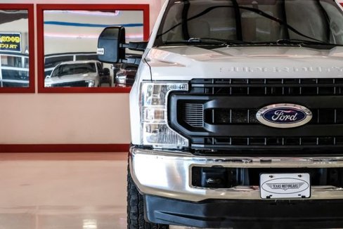 Used 2022 Ford F350 XL w/ Power Equipment Group image 42
