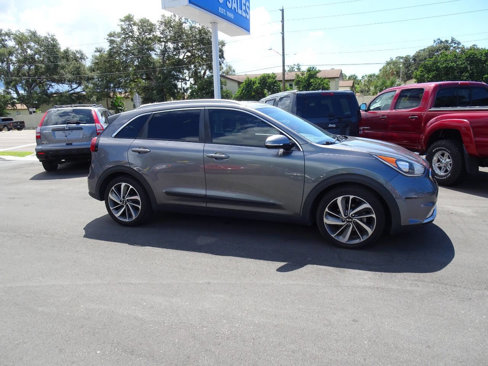 Used 2017 Kia Niro Touring w/ Advanced Technology Package image 3
