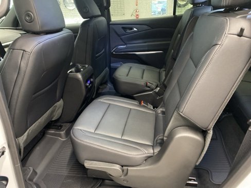 New 2026 Chevrolet Traverse LT w/ LPO, Floor Liner Package image 27