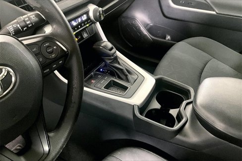 Used 2019 Toyota RAV4 XLE image 17