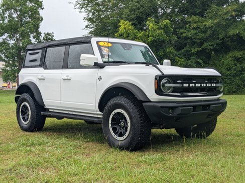 Used 2023 Ford Bronco Outer Banks w/ Sasquatch Package image 2