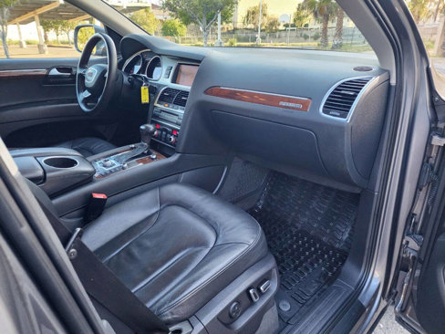 Used 2012 Audi Q7 3.0T Premium Plus image 17