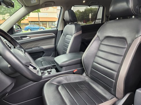 Used 2021 Volkswagen Atlas SEL Premium image 7