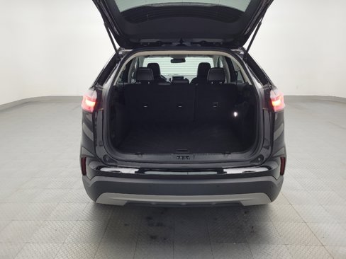 Used 2023 Ford Edge SEL image 29
