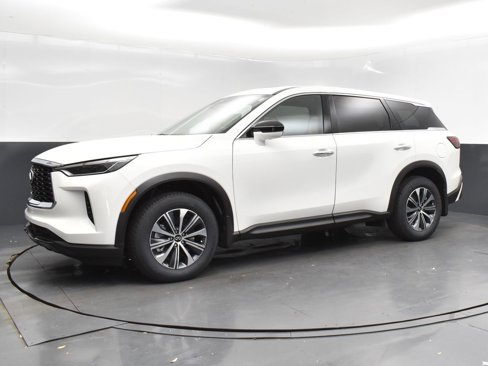 Certified 2025 INFINITI QX60 Pure image 3