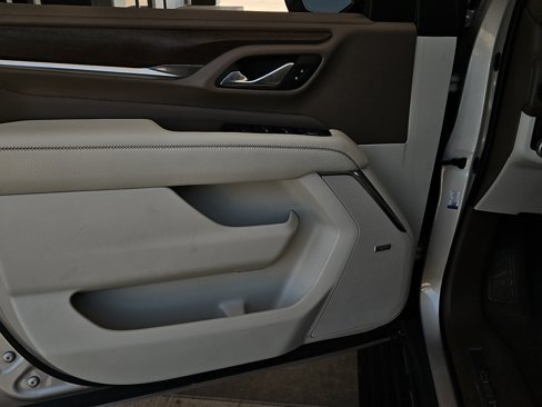 Used 2021 GMC Yukon Denali image 6