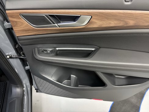 New 2026 Volkswagen Atlas SE image 14