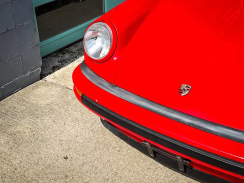 Used 1987 Porsche 911 Carrera image 7