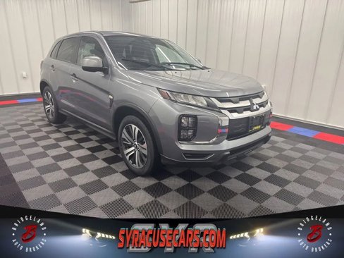 Used 2024 Mitsubishi Outlander Sport ES image 1