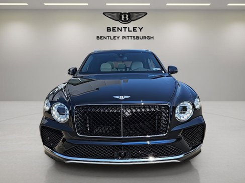 New 2024 Bentley Bentayga Extended Wheelbase image 2