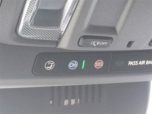 Used 2024 Chevrolet Silverado 2500 Custom w/ Custom Value Package image 29