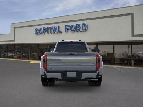 New 2026 Ford F450 Platinum w/ Platinum Plus Package image 5