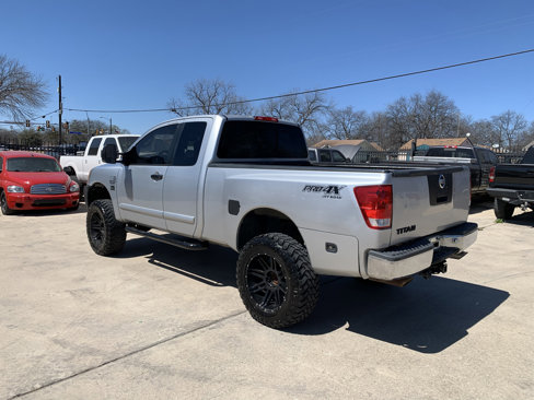 Used 2004 Nissan Titan SE w/ (Bed) Utility Bed Pkg image 4