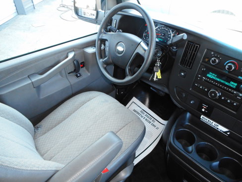 Used 2016 Chevrolet Express 3500 LT w/ LT Preferred Equipment Group image 26