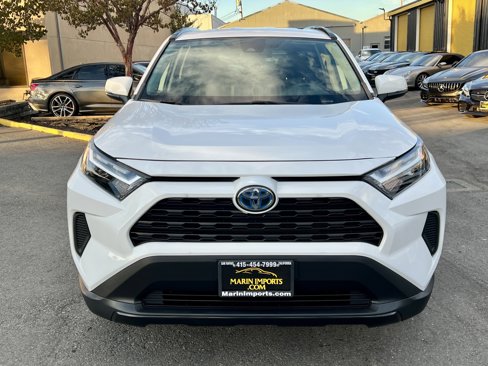 Used 2023 Toyota RAV4 LE image 2