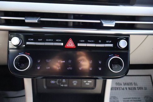 New 2025 Hyundai Tucson Limited image 27