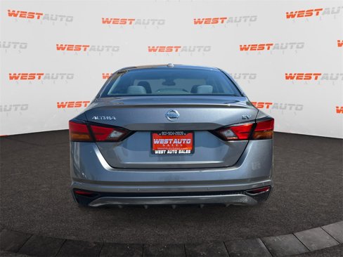Used 2022 Nissan Altima 2.5 SV image 4
