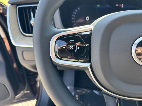 New 2026 Volvo XC60 B5 Core w/ Protection Package Premier image 21