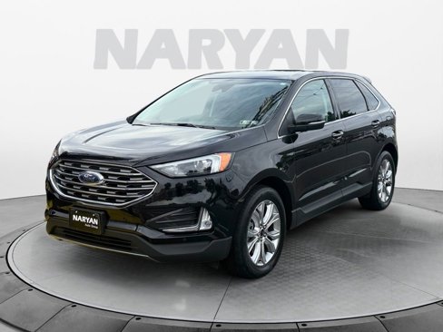 Used 2024 Ford Edge Titanium image 4