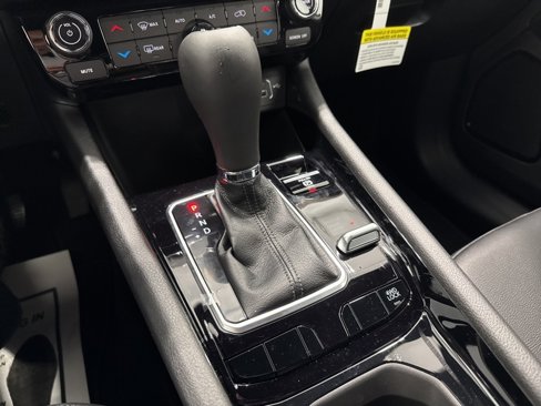 New 2026 Jeep Compass Limited image 31