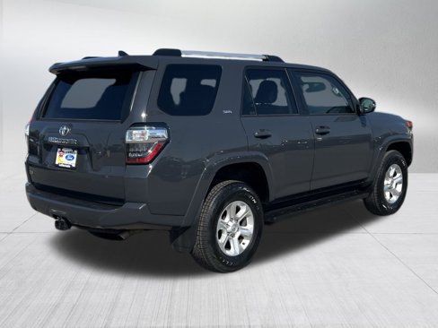 Used 2024 Toyota 4Runner SR5 Premium image 7