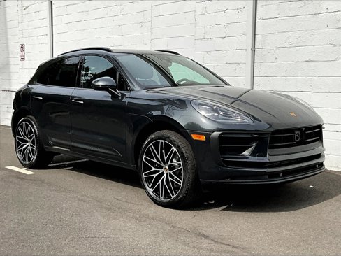New 2026 Porsche Macan image 7