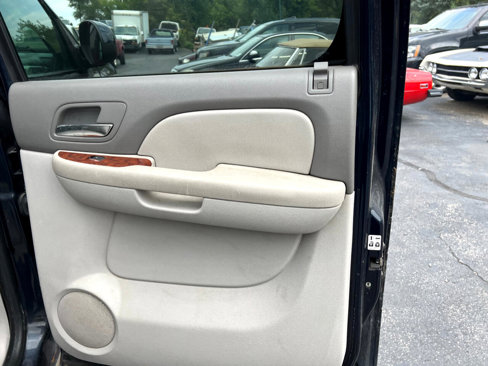 Used 2007 Chevrolet Avalanche LT w/ LT Preferred Equipment Group image 13
