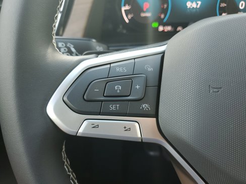 New 2026 Volkswagen Atlas SE image 21