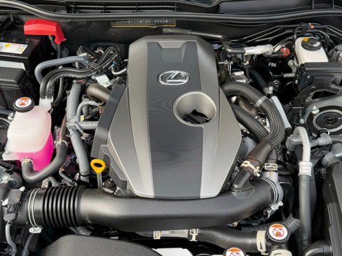 Used 2025 Lexus IS 300 image 19