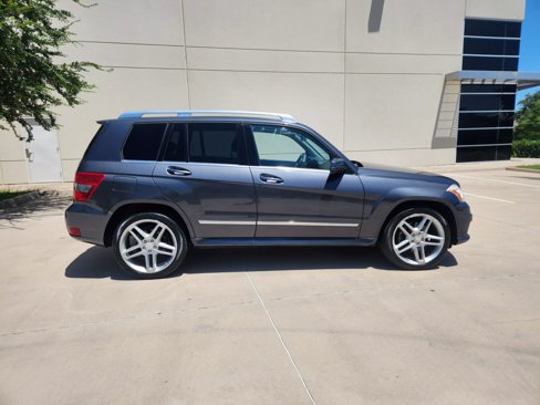 Used 2012 Mercedes-Benz GLK 350 4MATIC image 11