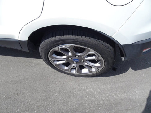 Used 2020 Ford EcoSport Titanium image 13
