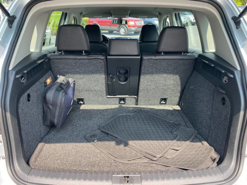 Used 2017 Volkswagen Tiguan S image 24