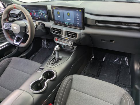Used 2024 Ford Mustang Coupe image 14
