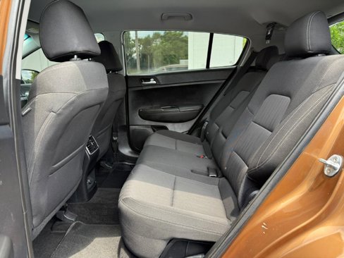 Used 2019 Kia Sportage LX image 19