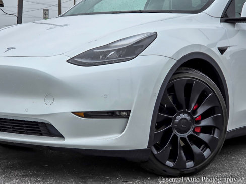 Used 2022 Tesla Model Y Performance image 37