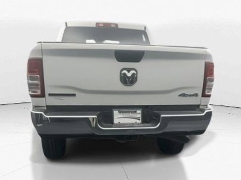 Used 2023 RAM 2500 Big Horn w/ Level 1 Equipment Group image 8