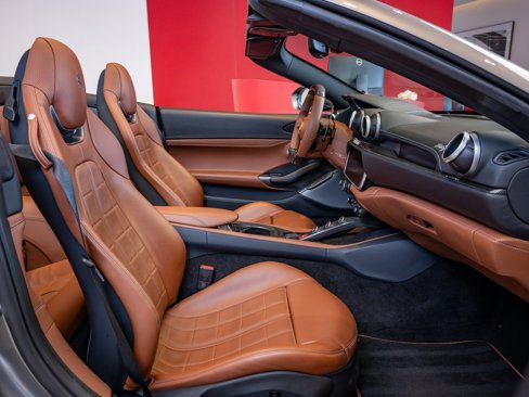 Used 2022 Ferrari Portofino M image 20