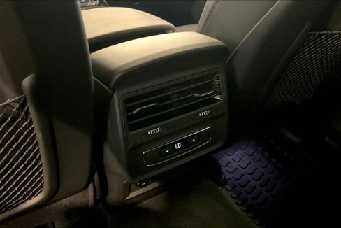 Certified 2025 Audi Q8 Premium image 34