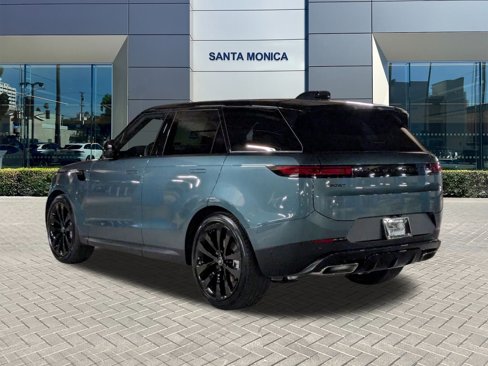 New 2025 Land Rover Range Rover Sport SE image 9