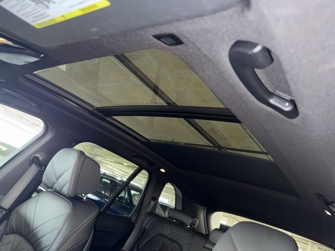 Certified 2025 BMW X5 xDrive40i w/ Climate Comfort Package image 32