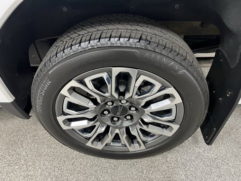 Used 2025 GMC Sierra 1500 Denali Ultimate image 19
