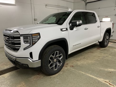 New 2026 GMC Sierra 1500 SLT w/ SLT Convenience Package image 3