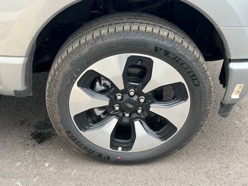 New 2025 Ford F150 Lightning Platinum image 10