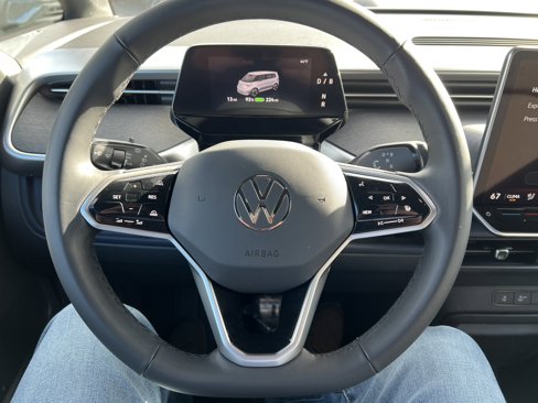 New 2025 Volkswagen ID. Buzz Pro S image 13