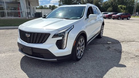 Used 2019 Cadillac XT4 Premium Luxury w/ Enhanced Visibility Package image 3