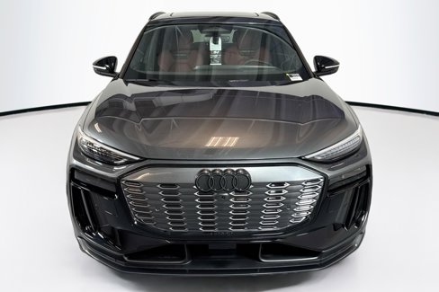 New 2025 Audi SQ6 e-tron Premium Plus image 2